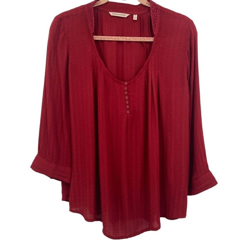 Soft Surroundings Scooped‎ Neck 3/4 Sleeve Tunic Top Burgundy Small Petite